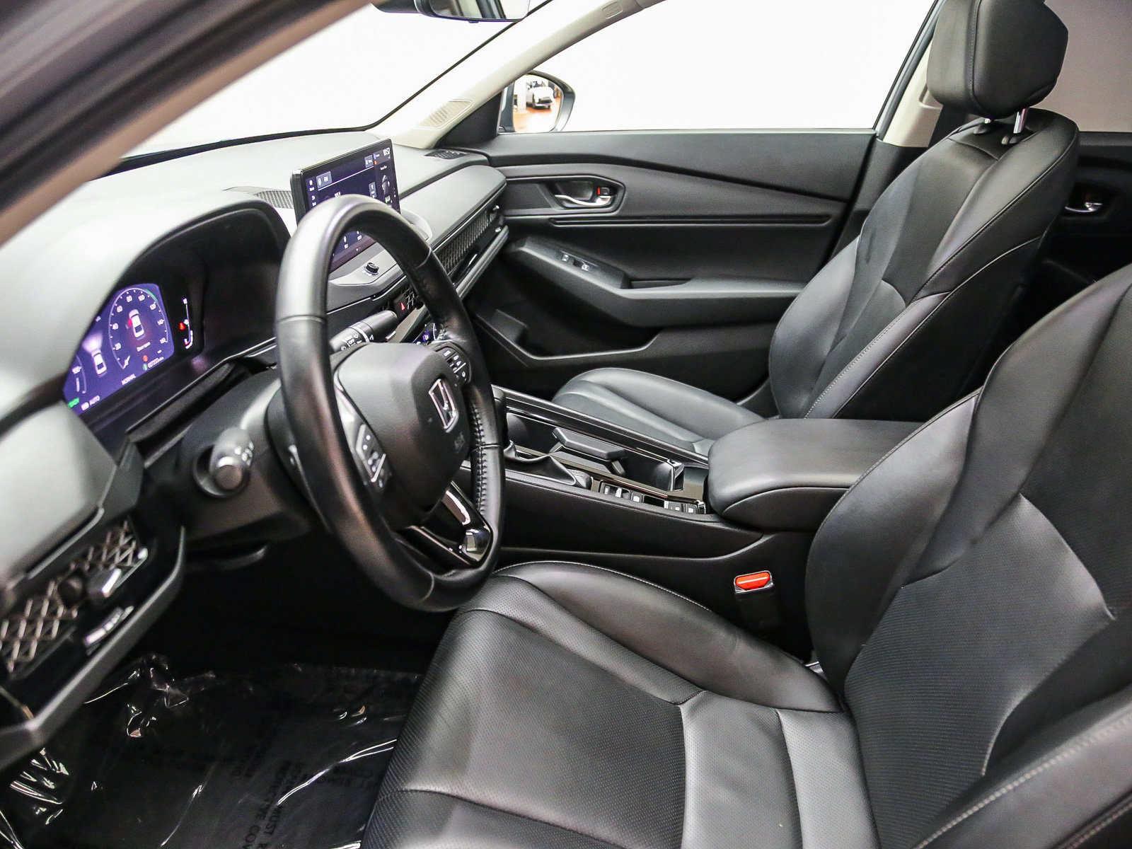 Used 2024 Honda Accord EX-L image 19
