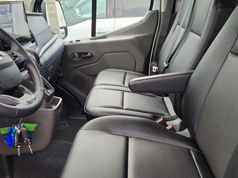 Used 2024 Ford Transit 350 Low Roof AWD image 15