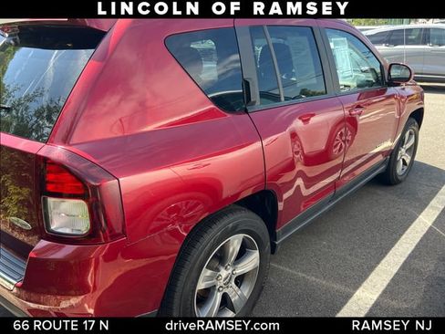 Used 2017 Jeep Compass High Altitude AWD/4WD image 6
