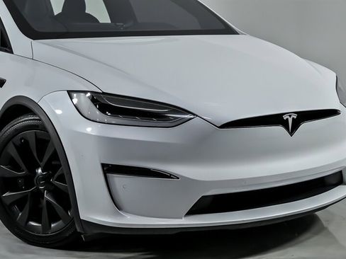 Used 2022 Tesla Model X Plaid AWD/4WD image 3