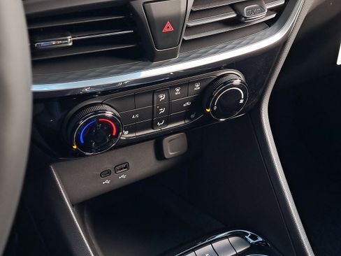 New 2026 Buick Encore GX Sport Touring w/ Comfort Package image 31