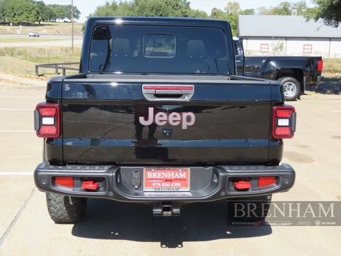 Used 2022 Jeep Gladiator Rubicon w/ LED Lighting Group image 5