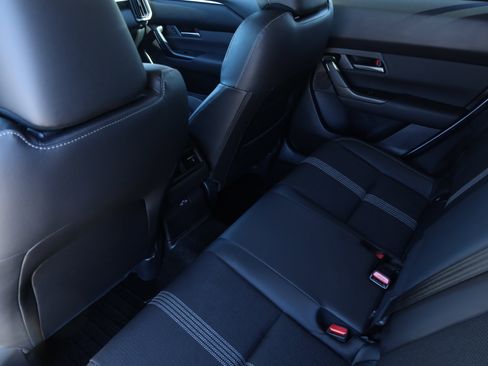 Used 2025 MAZDA CX-50 AWD 2.5 S w/ Premium Package image 21