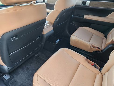 Used 2026 Hyundai Santa Fe Calligraphy image 22