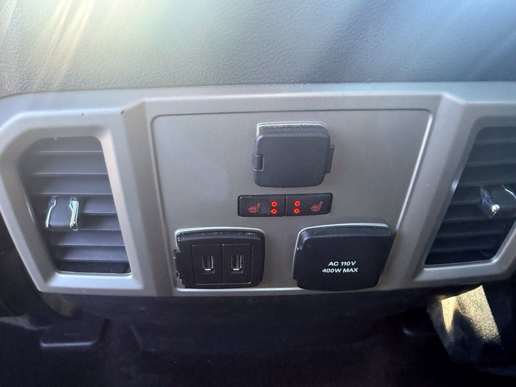Used 2017 Ford F150 Lariat w/ Equipment Group 502A Luxury AWD/4WD image 40