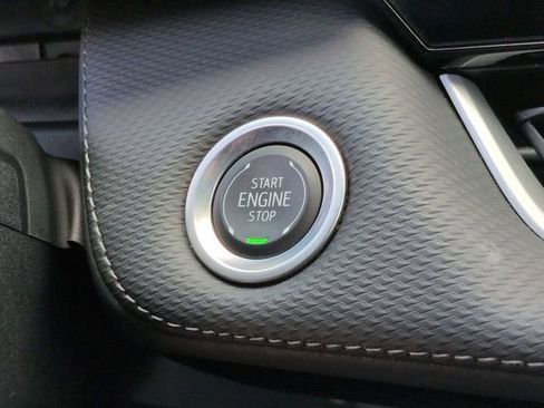 Certified 2025 Chevrolet Equinox LT w/ Convenience Package II image 14