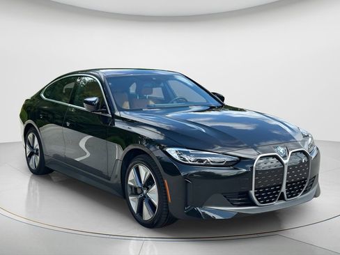 Certified 2023 BMW i4 eDrive35 w/ Premium Package RWD image 3