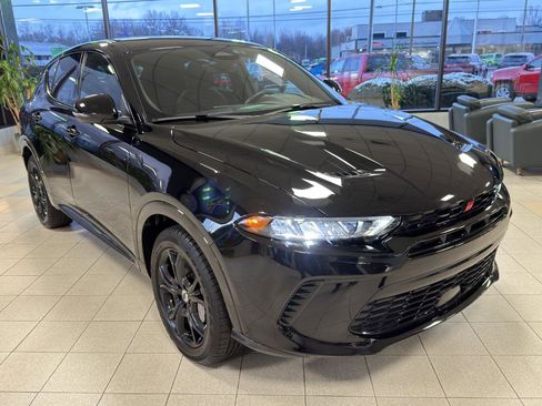 Used 2024 Dodge Hornet R/T w/ R/T Blacktop Package AWD/4WD image 5