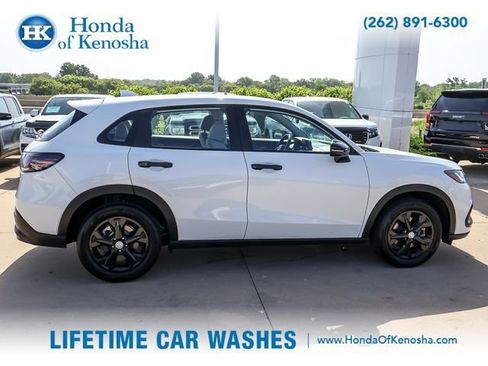 Certified 2025 Honda HR-V LX image 6