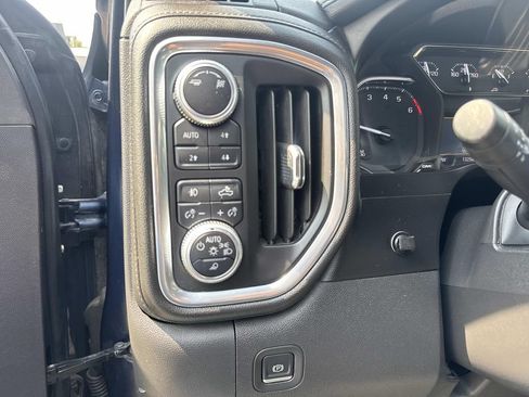 Used 2019 GMC Sierra 1500 SLT AWD/4WD image 22