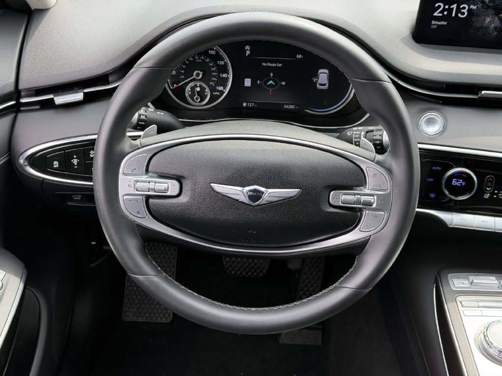 Certified 2025 Genesis GV70 2.5T AWD/4WD image 12