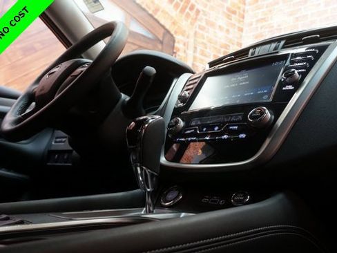 Certified 2024 Nissan Murano SV w/ SV Midnight Edition Package image 51