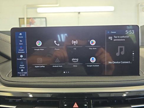 Used 2025 Acura MDX SH-AWD image 22