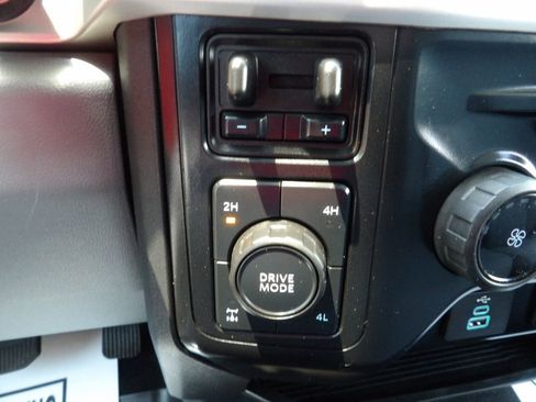 Used 2024 Ford F250 XLT w/ FX4 Off-Road Package AWD/4WD image 22