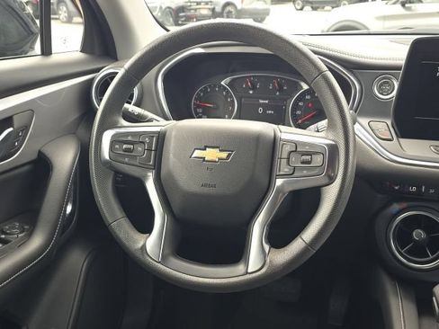 Used 2024 Chevrolet Blazer LT w/ Convenience Package FWD image 34