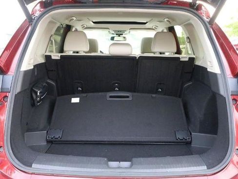 Certified 2025 Nissan Rogue SL w/ Tech Package AWD/4WD image 7