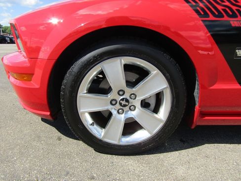 Used 2006 Ford Mustang GT RWD image 15