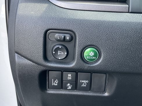 Used 2025 Honda Ridgeline Sport+ image 19