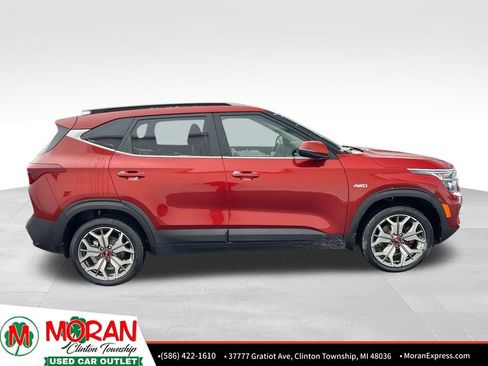 Used 2021 Kia Seltos S image 7