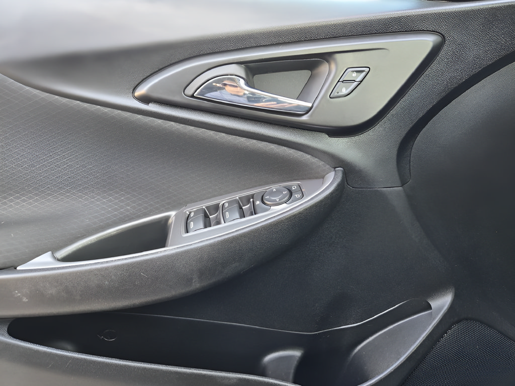 Used 2024 Chevrolet Malibu LT FWD image 20