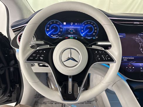 Certified 2023 Mercedes-Benz EQS 580 4MATIC Sedan image 15