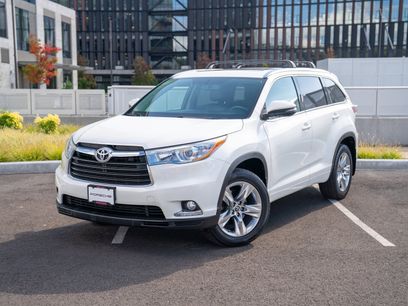Used 2016 Toyota Highlander Limited