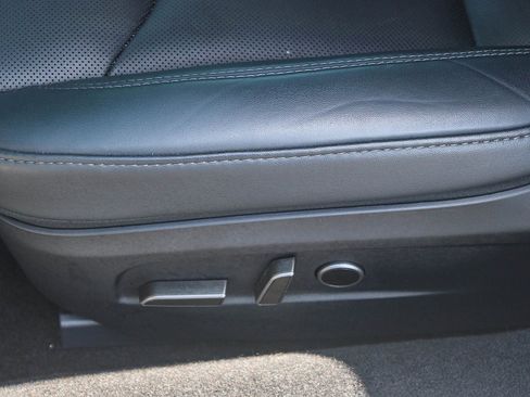 Used 2025 Tesla Model 3 image 22