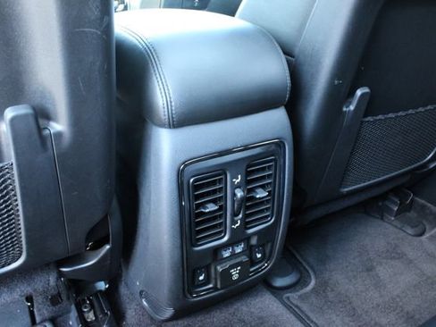 Used 2019 Jeep Grand Cherokee High Altitude AWD/4WD image 35