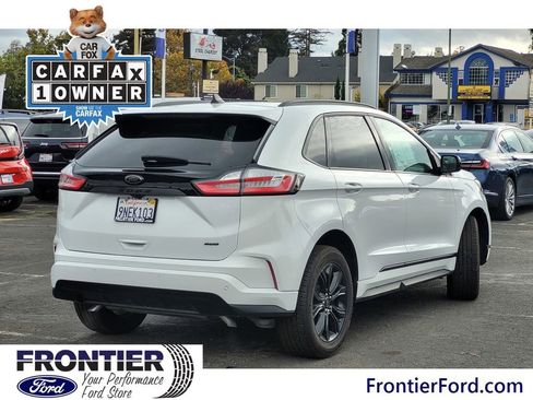 Used 2024 Ford Edge SE w/ Black Appearance Package image 5