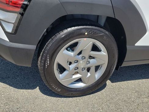 New 2026 Hyundai Kona SE FWD image 27