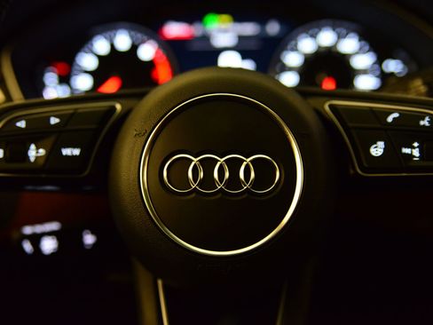 Certified 2023 Audi A5 2.0T Premium w/ Convenience Package image 33