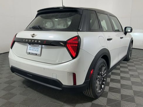 New 2026 MINI Cooper S image 6
