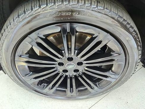 Used 2023 Land Rover Range Rover SE AWD/4WD image 55