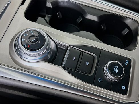 Used 2023 Ford Explorer Limited image 25