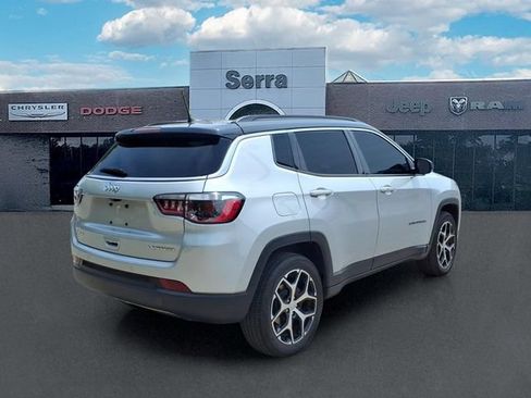 Used 2024 Jeep Compass Limited AWD/4WD image 7