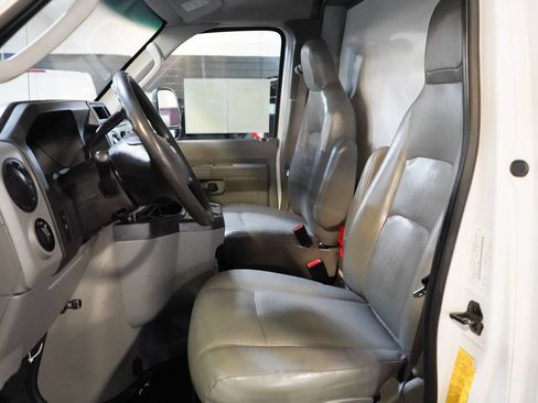 Used 2019 Ford E-350 and Econoline 350 Super Duty w/ Power Windows & Locks Group RWD image 13