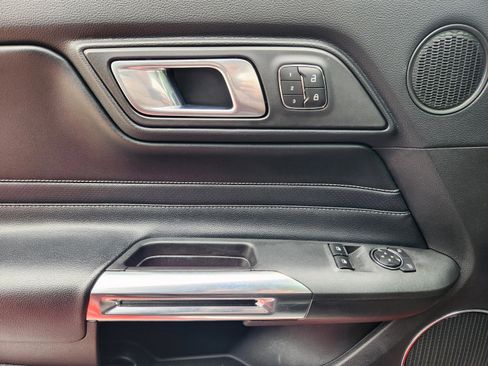 Used 2020 Ford Mustang GT Premium w/ GT Performance Package RWD image 19