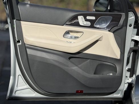 Used 2020 Mercedes-Benz GLE 350 image 28