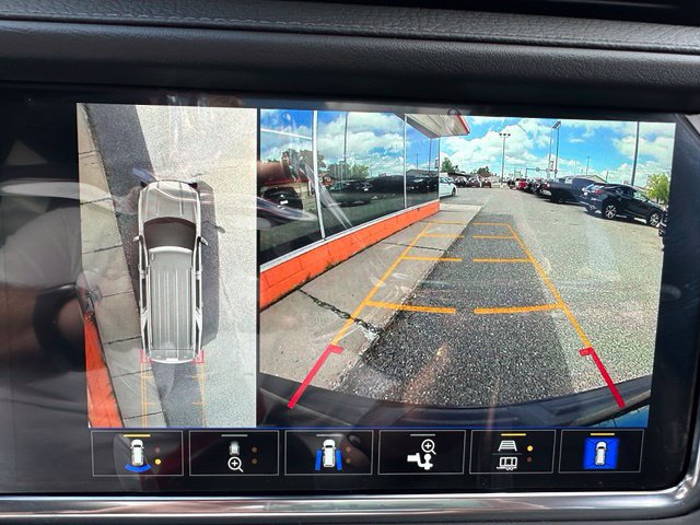 Used 2024 GMC Yukon XL Denali w/ Max Trailering Package AWD/4WD image 32