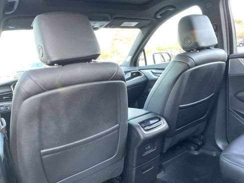 Certified 2024 Cadillac XT6 Premium Luxury w/ LPO, Floor Liner Package image 21