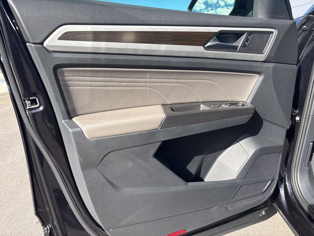 Used 2022 Volkswagen Atlas SE AWD/4WD image 5