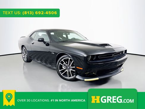 Used 2023 Dodge Challenger R/T image 1