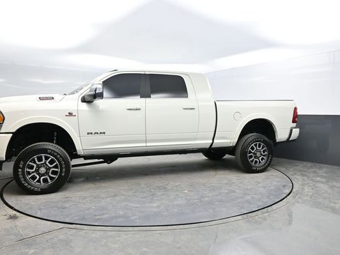 Used 2023 RAM 3500 Limited image 6