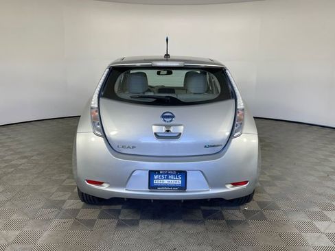 Used 2012 Nissan Leaf SL image 22