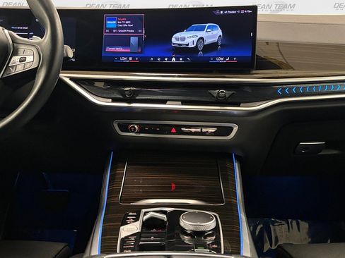 Used 2025 BMW X5 xDrive50e AWD/4WD image 15