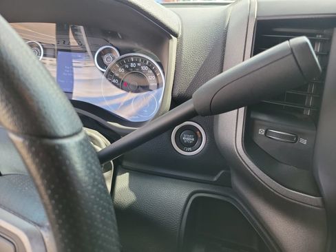 Used 2019 RAM 2500 Tradesman AWD/4WD image 33