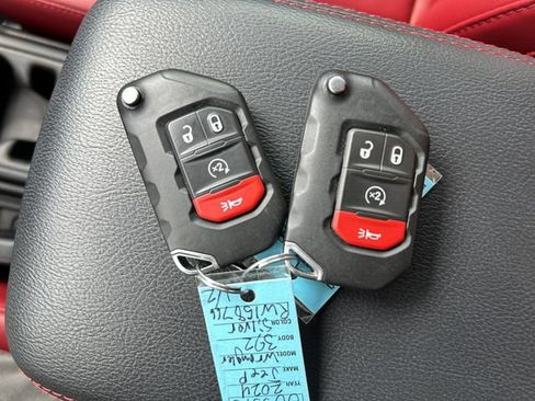 Used 2024 Jeep Wrangler Unlimited Rubicon 392 AWD/4WD image 34