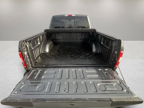 Certified 2018 Ford F150 XLT w/ Equipment Group 302A Luxury image 31