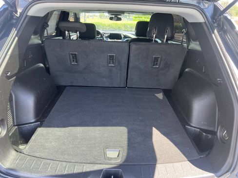 Used 2021 Chevrolet Blazer LT FWD image 25