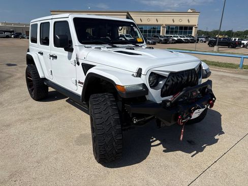 Used 2020 Jeep Wrangler Unlimited Rubicon AWD/4WD image 19